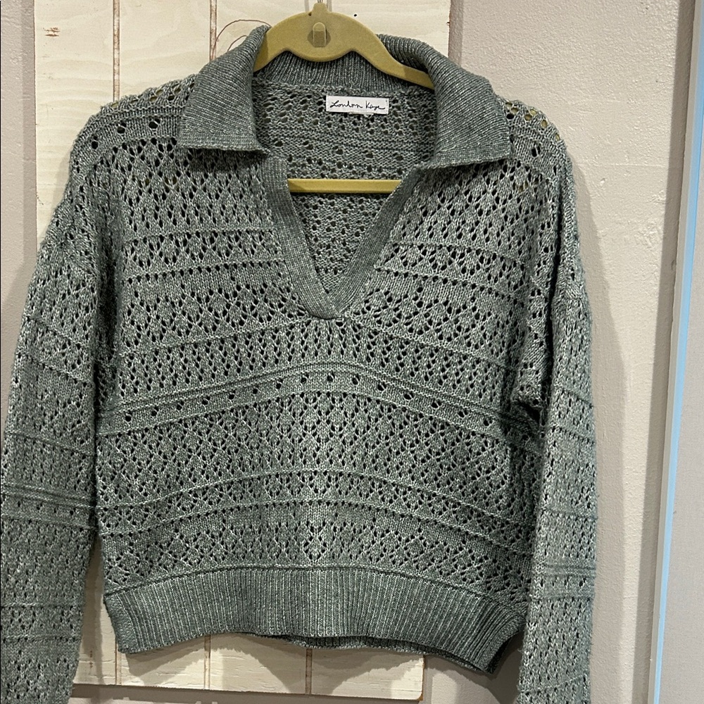 London Kaye V-Neck Knit Sweater in Sage